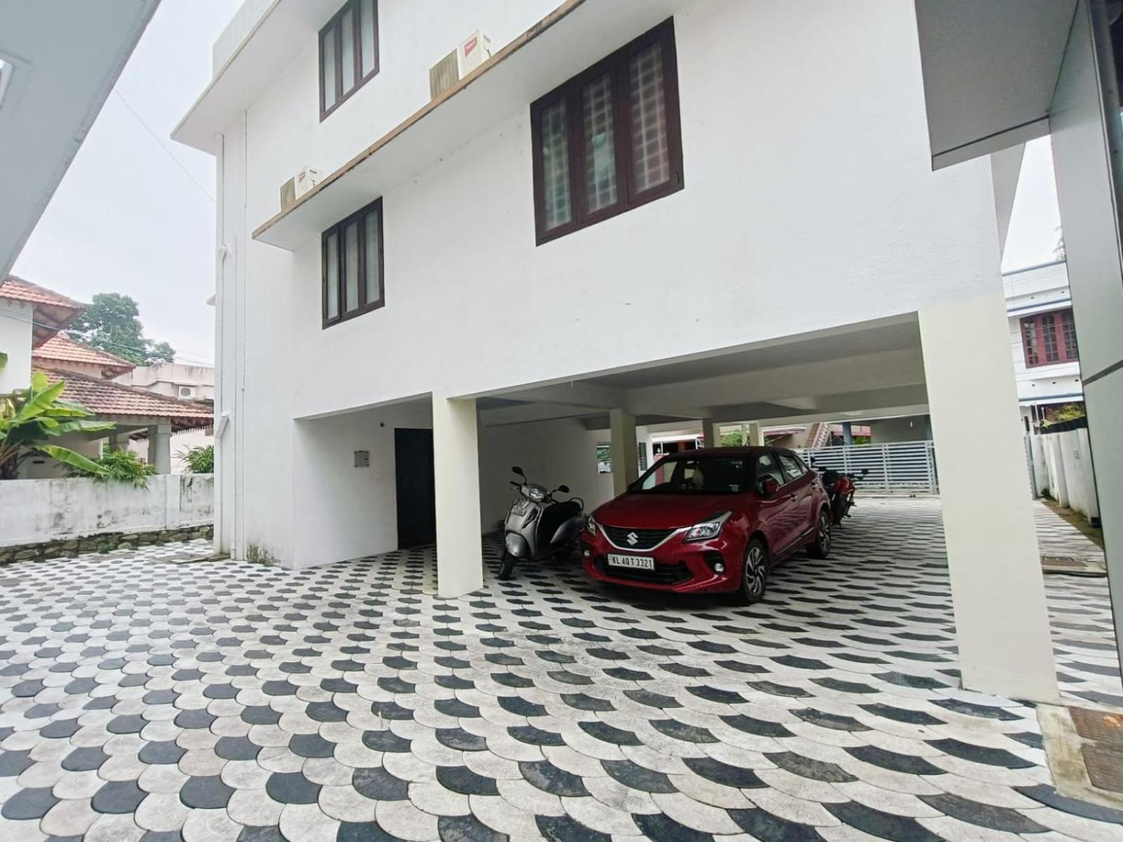 West Darshan Apartments And Villas Thiruvananthapuram Buitenkant foto